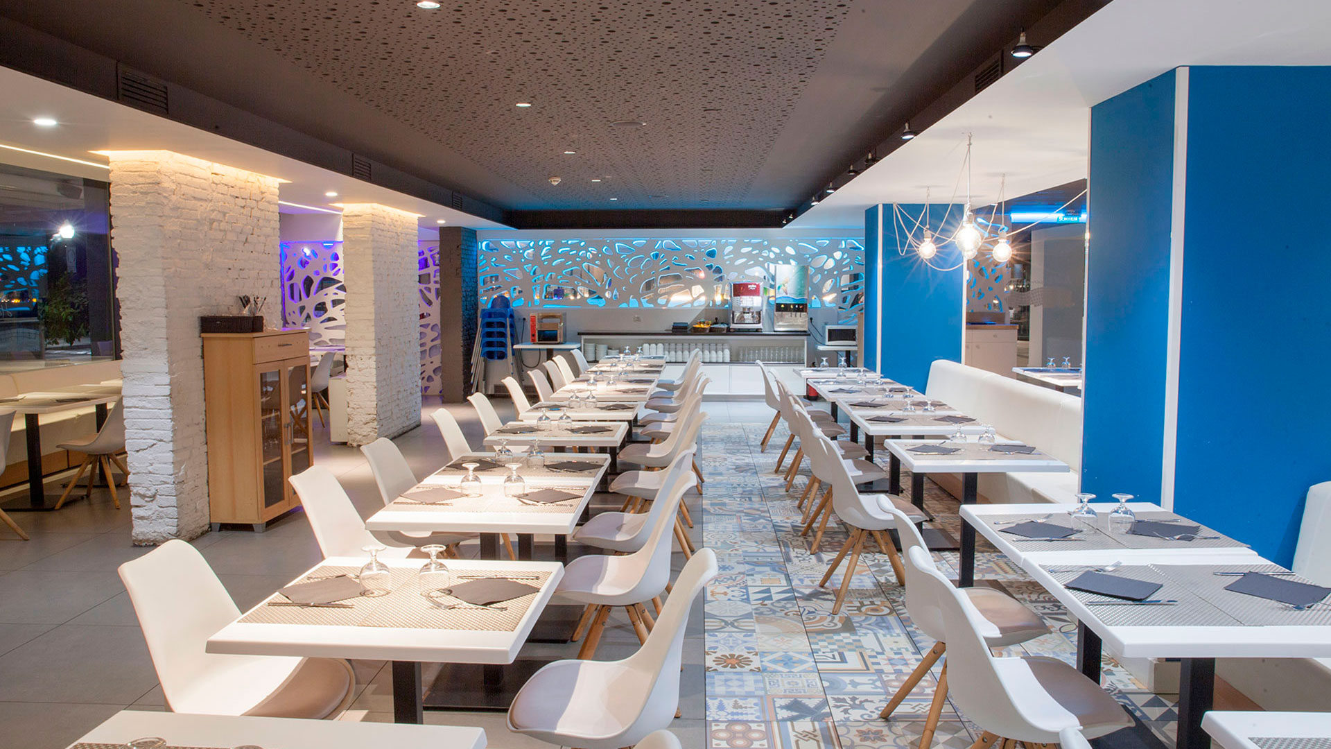 Hotel Brisamar Suites...